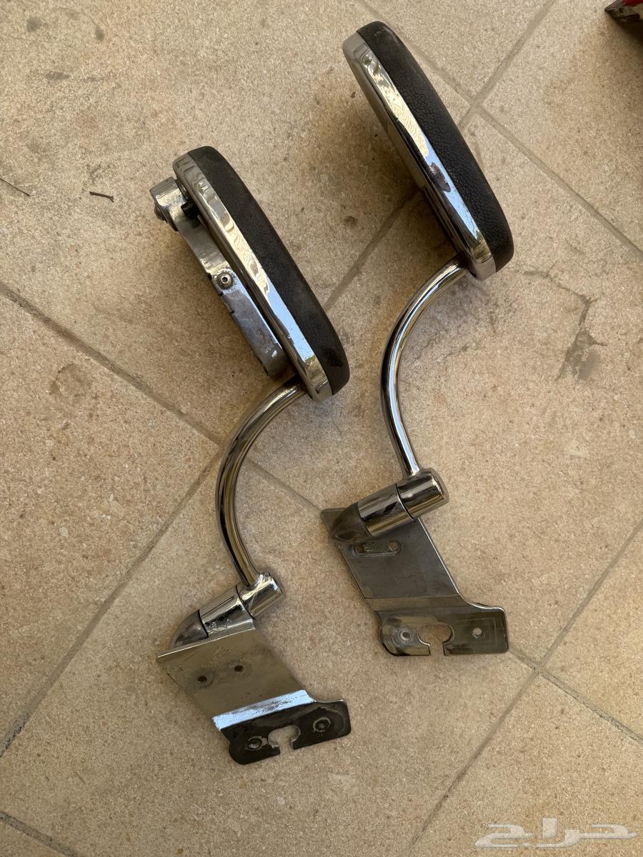 Gold Wing rear lights, center stands, and antennas64442145267585111