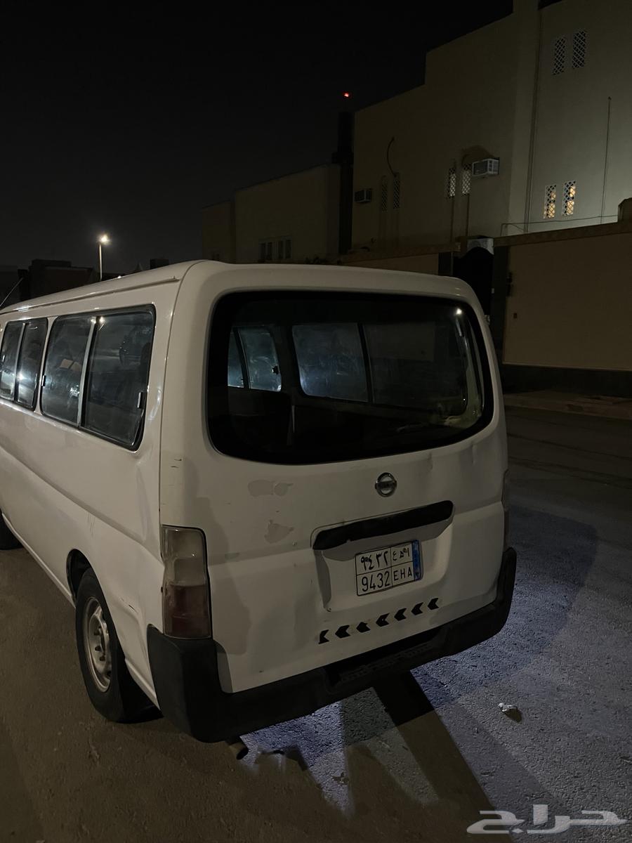 للبيع نيسان اورفان بنزين64452023024643113