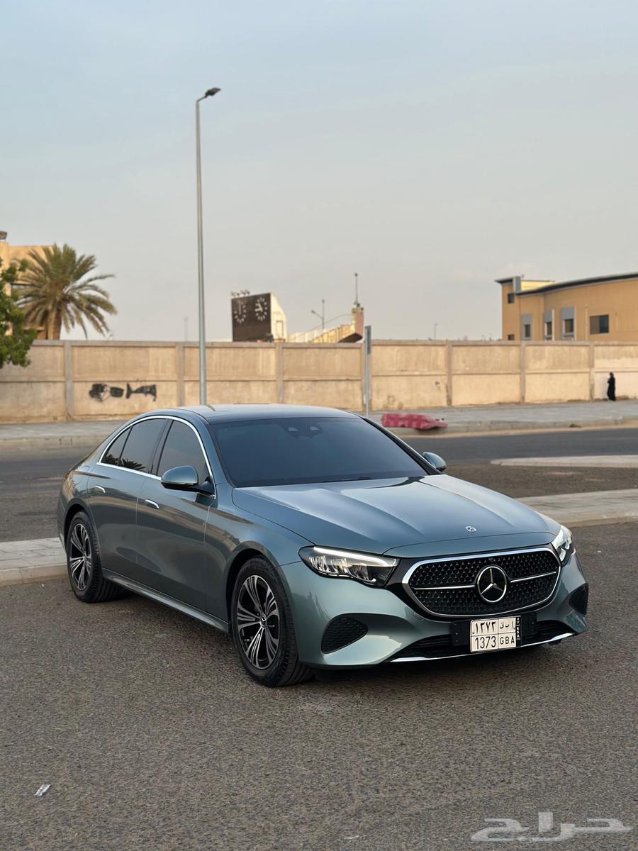 Mercedes-Benz E 200 Full Specs Zero63667508185217113