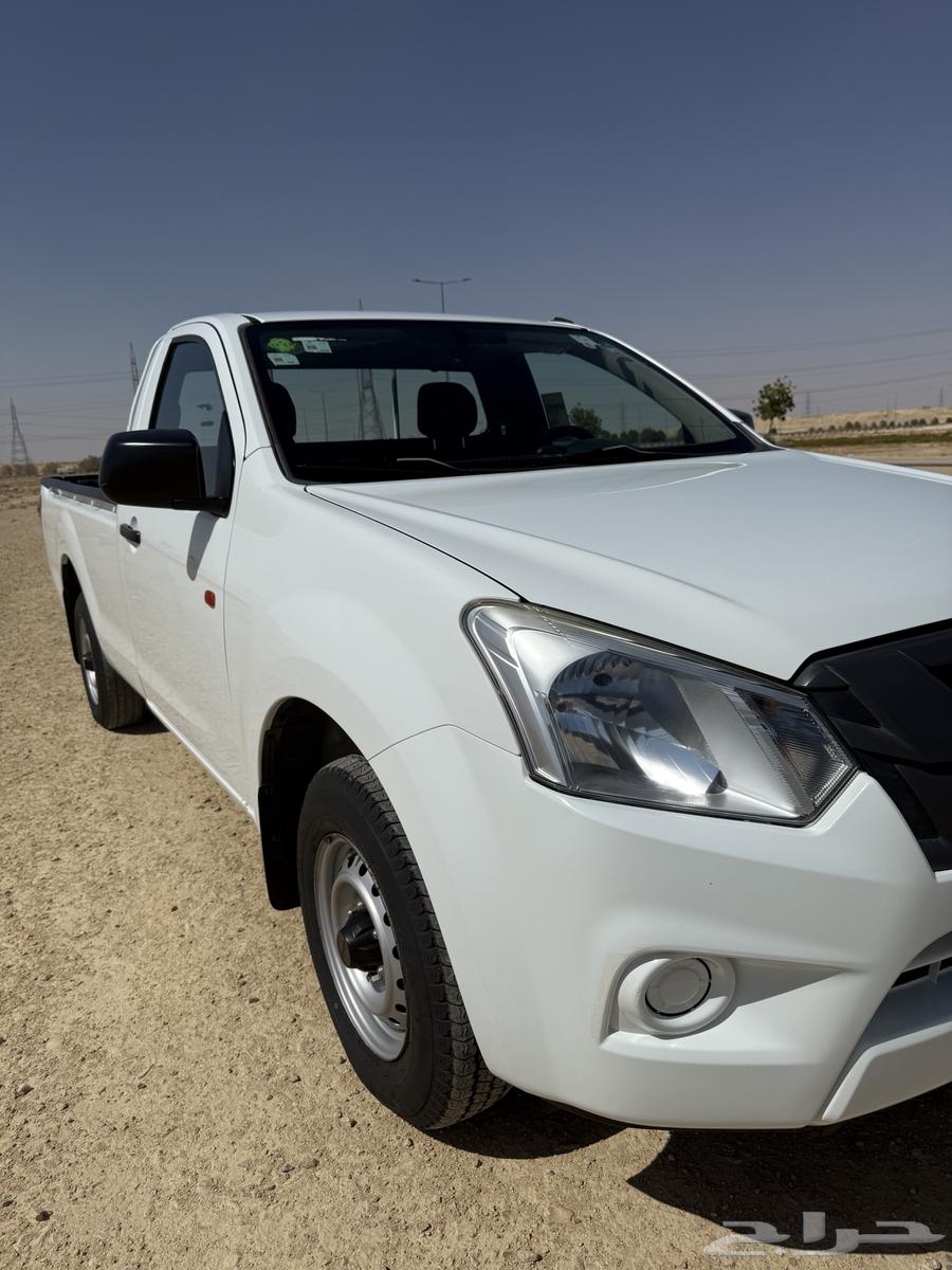 للبيع ايسوزو موديل 2016 نظيف64446404042115110