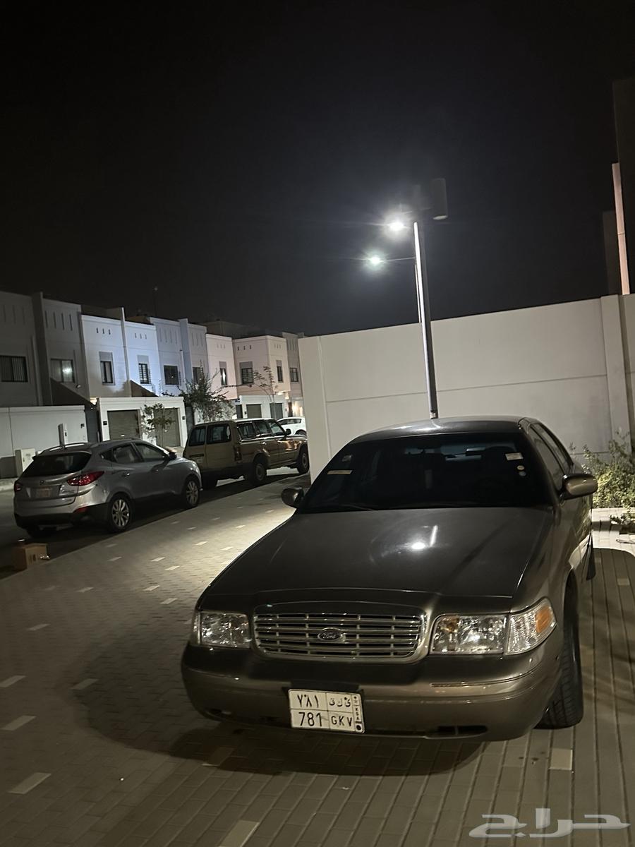 فورد فكتوريا للبيع64448713547522113