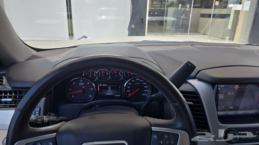 Yukon SLT 201564447679214850112