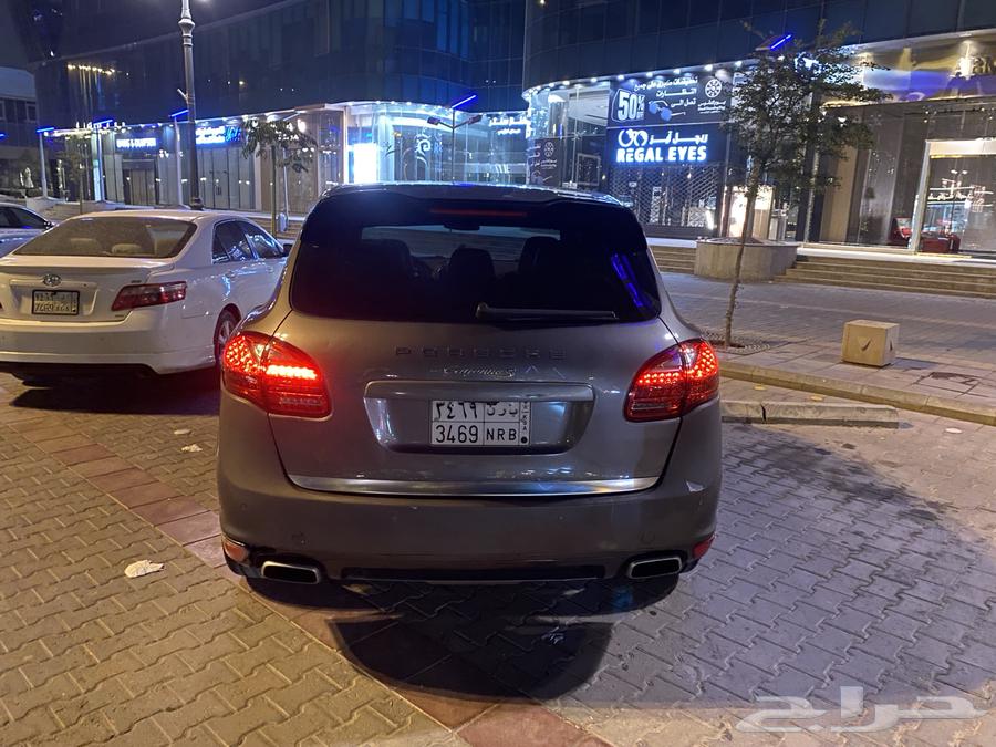 Porsche Cayenne S64441212739074111