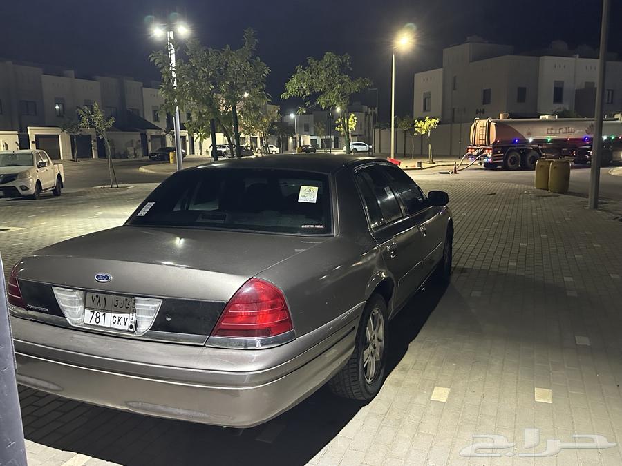 فورد فكتوريا للبيع64448713547522110