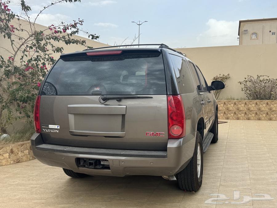 يوكن_2012_بني64440860487425114