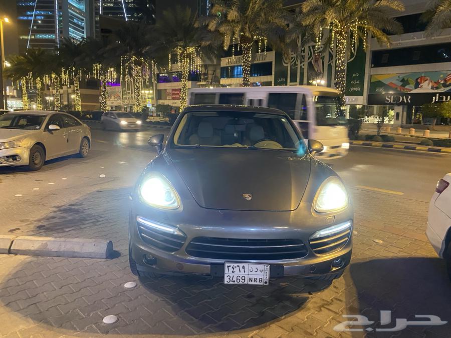 Porsche Cayenne S64441212739074113