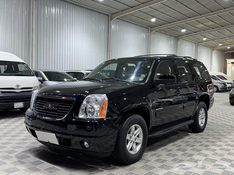 يوكن 2013 قصير دبل مخزن عداد قليل64450577196673112