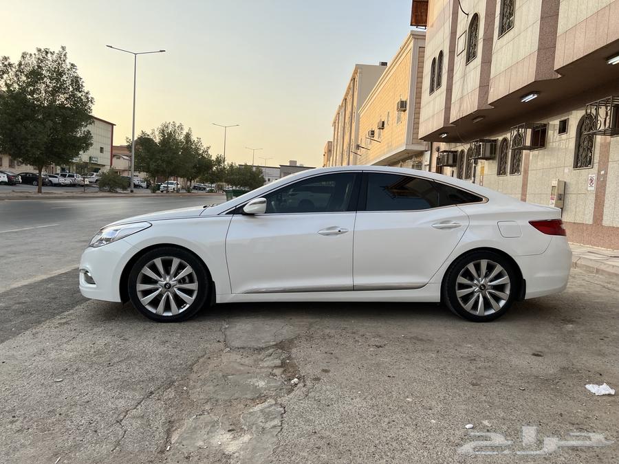 هونداي ازيرا 2015 فل كامل اعلى فئه64450225024002113