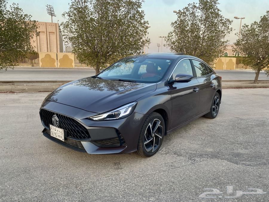 MG GT64440437610754112