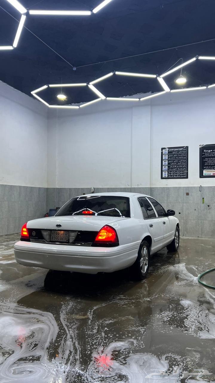 فورد كروان فكتوريا64374229993987113