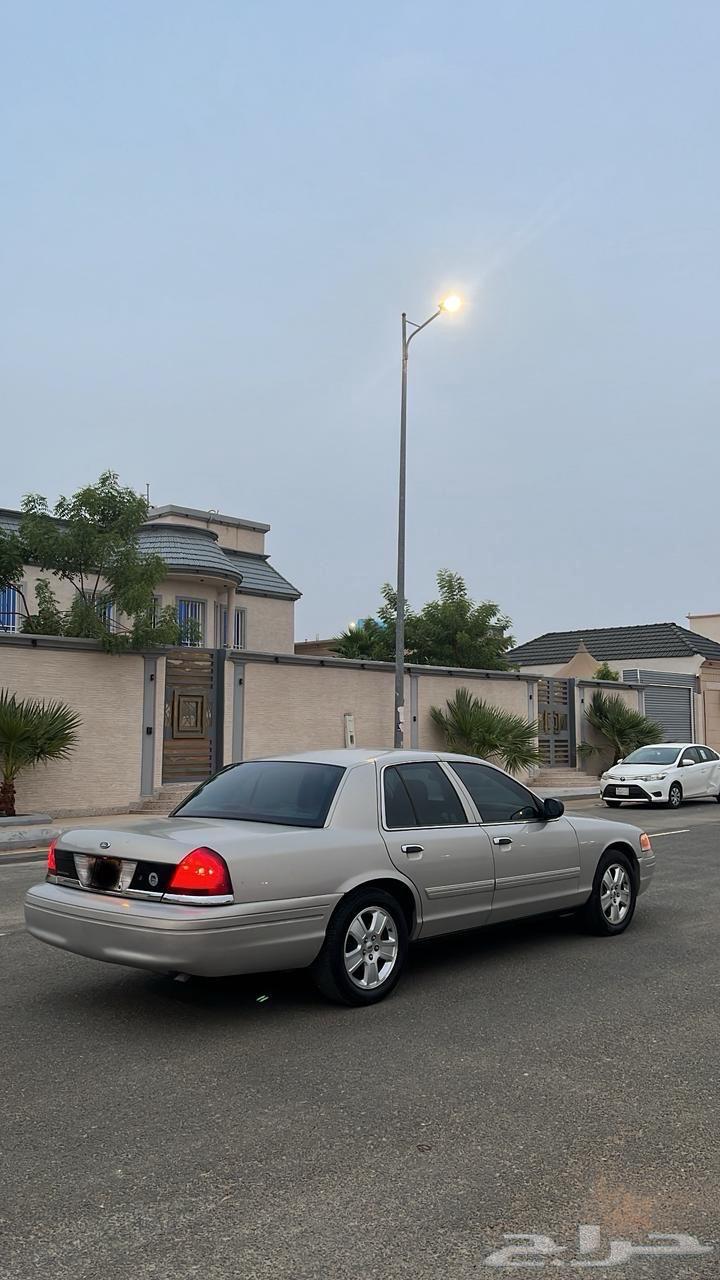 فورد كراون فكتوريا 2010 توكيلات الجزيره64448994120577110