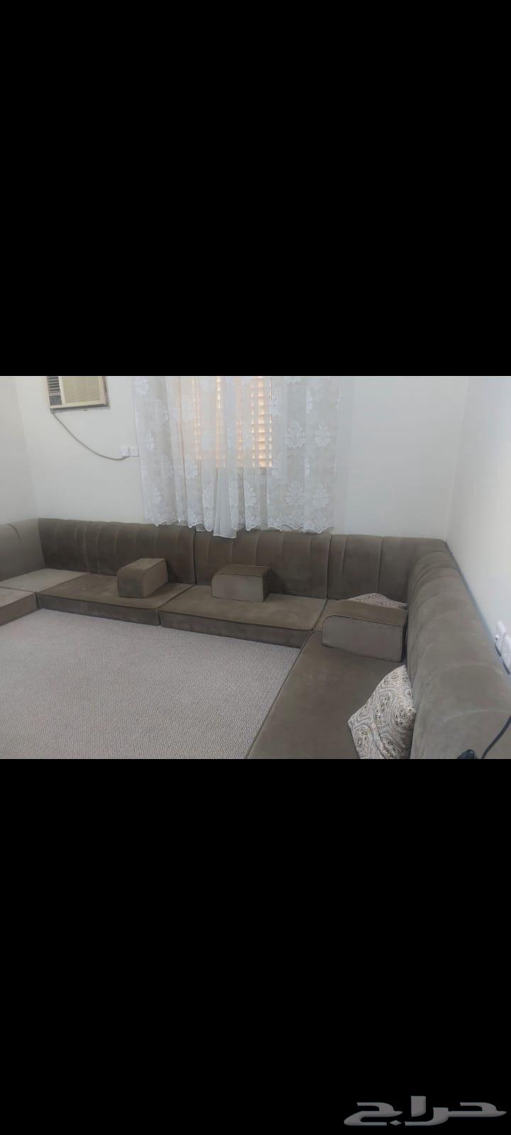 مجلس عربي كامل مع كنب البيع لاعلى سوم64311355090817110