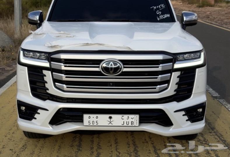 A distinctive private plate with B W H 50564441417993219110