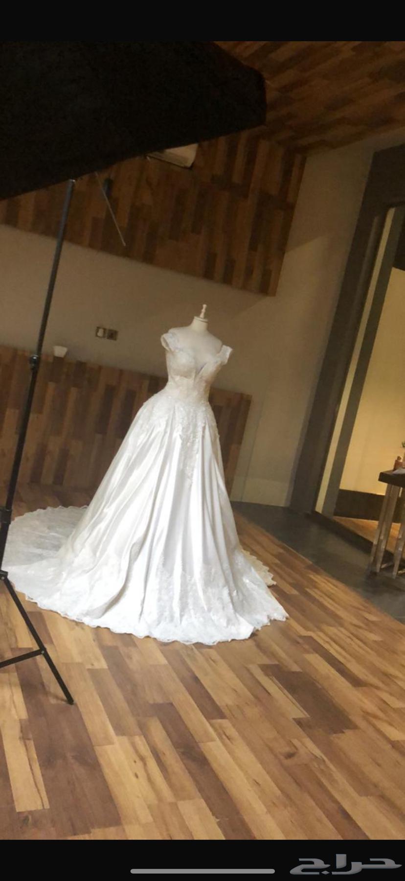 فستان عروس للبيع64310423143042110