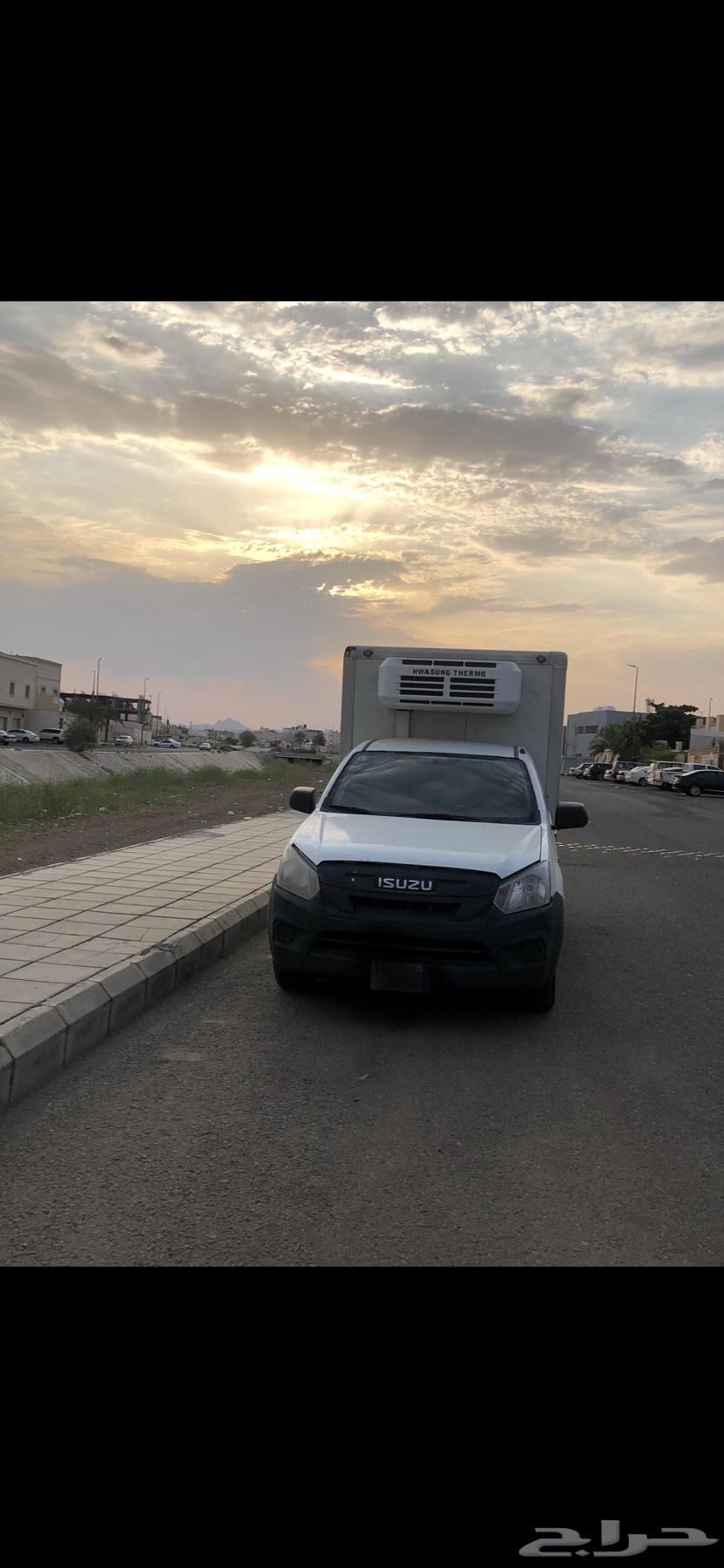 Rental with Refrigerated Isuzu D-Max 202264442117694467110