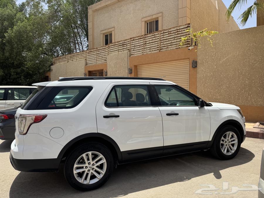 فورد اكسبلورر للبيع موديل 2016 ابيض نظيف64445513126914110