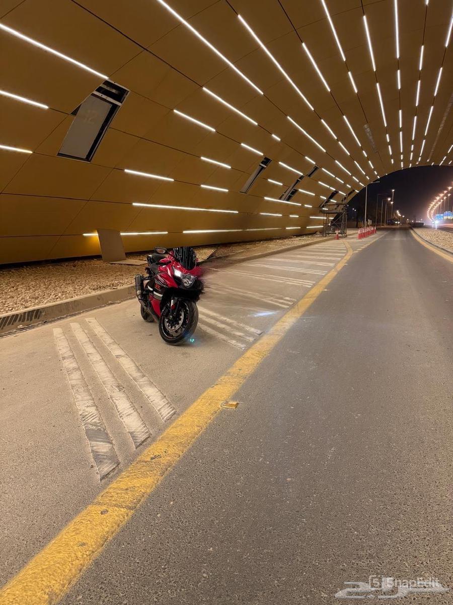 دباب سوزوكي 1000 R64440260674817111