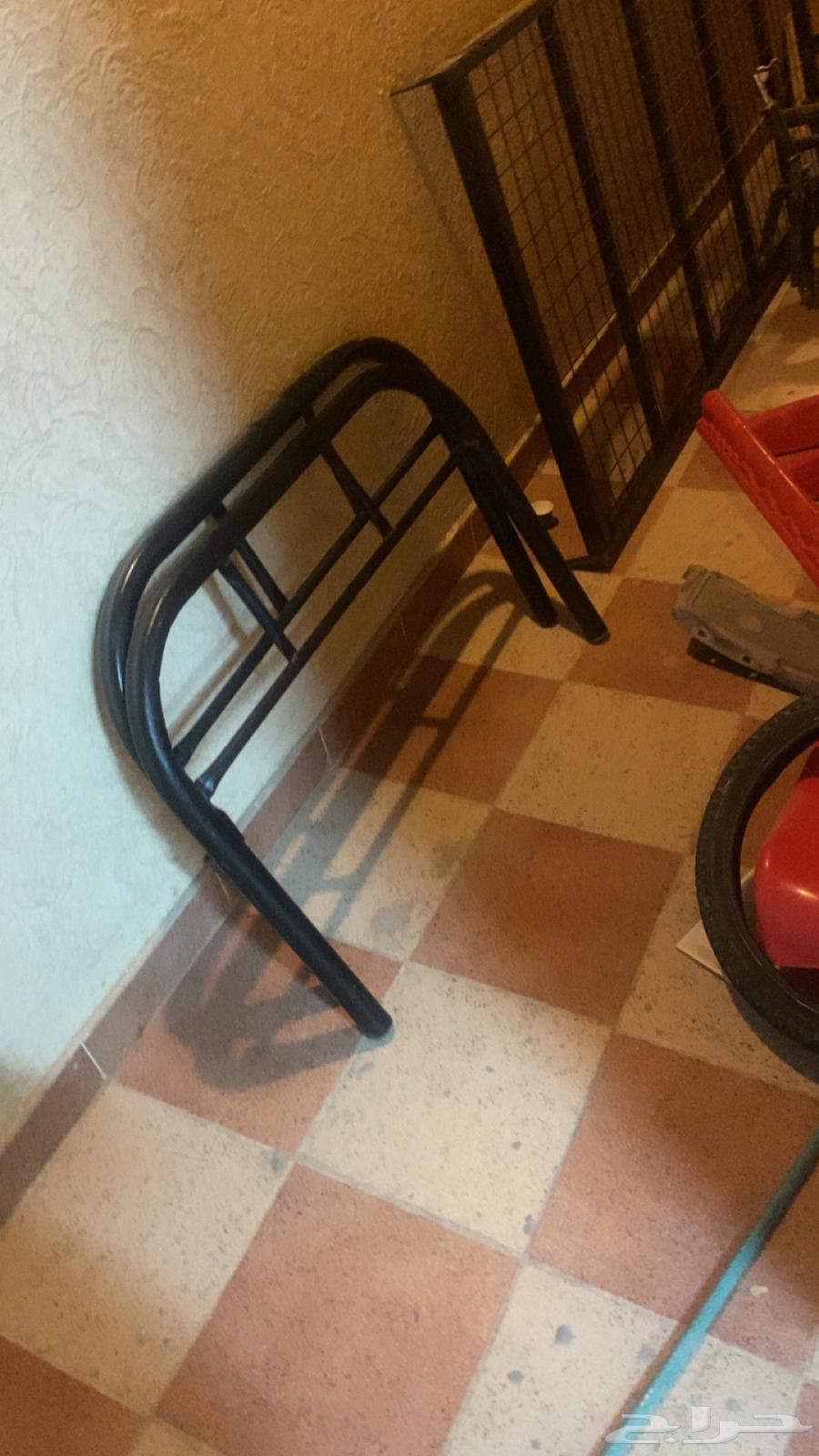 كرسي نوم نفر واحد للبيع غير قابل للتفاوض أبدا الموقع الرياض64314414119169110