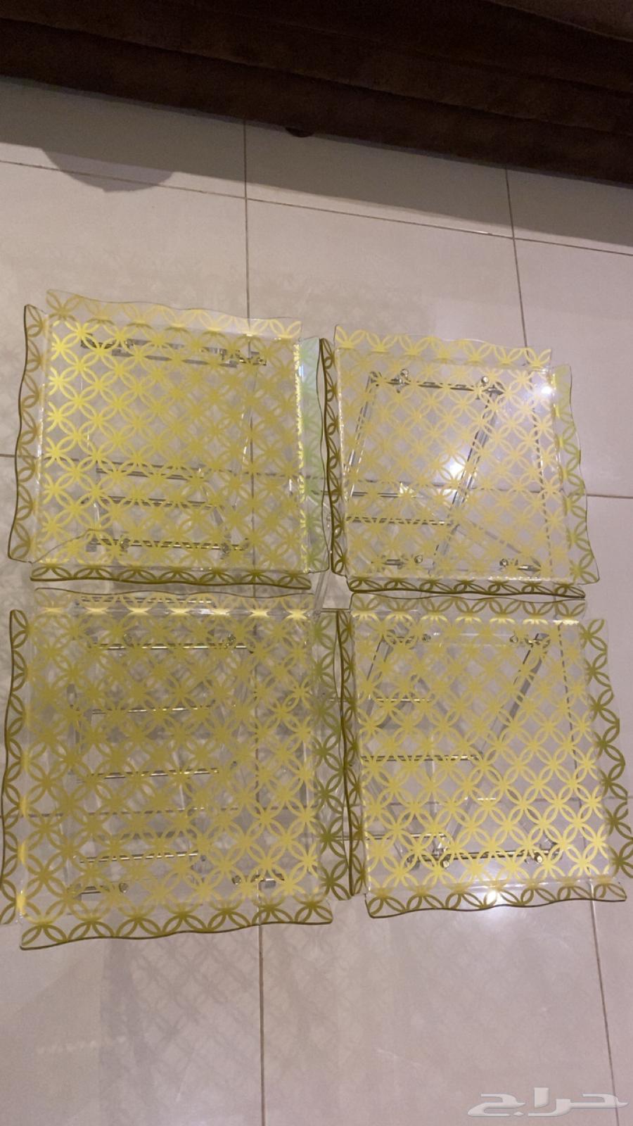 طاولات خدمة للبيع64320971366401111