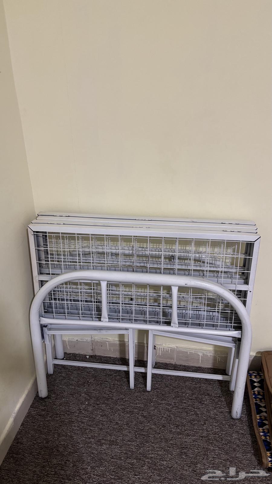 سرير قابل للطي64314590811779111