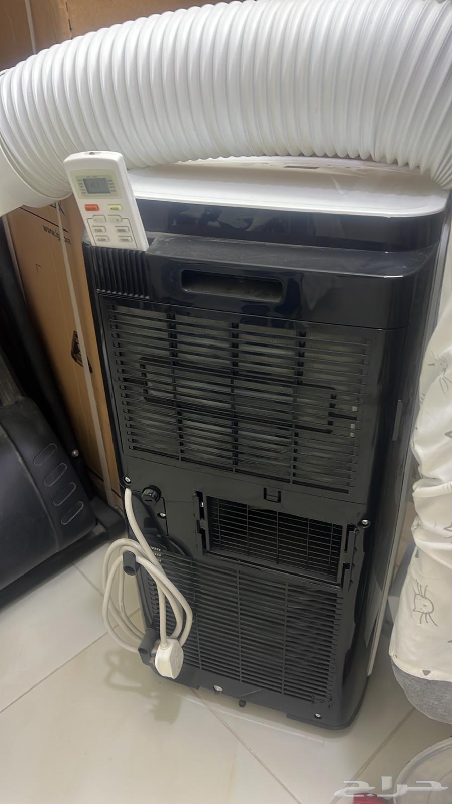 A new air conditioner that was only tested but never used64588371824257111