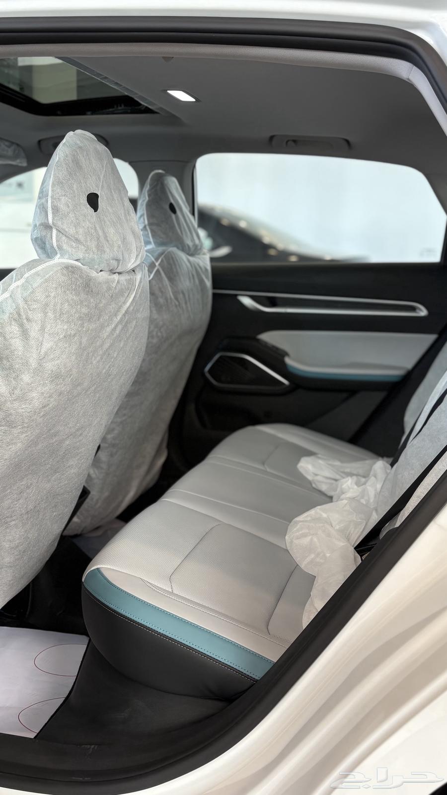 جيلي اميقراند الفل 2025 بسعر حصري64460120003201114