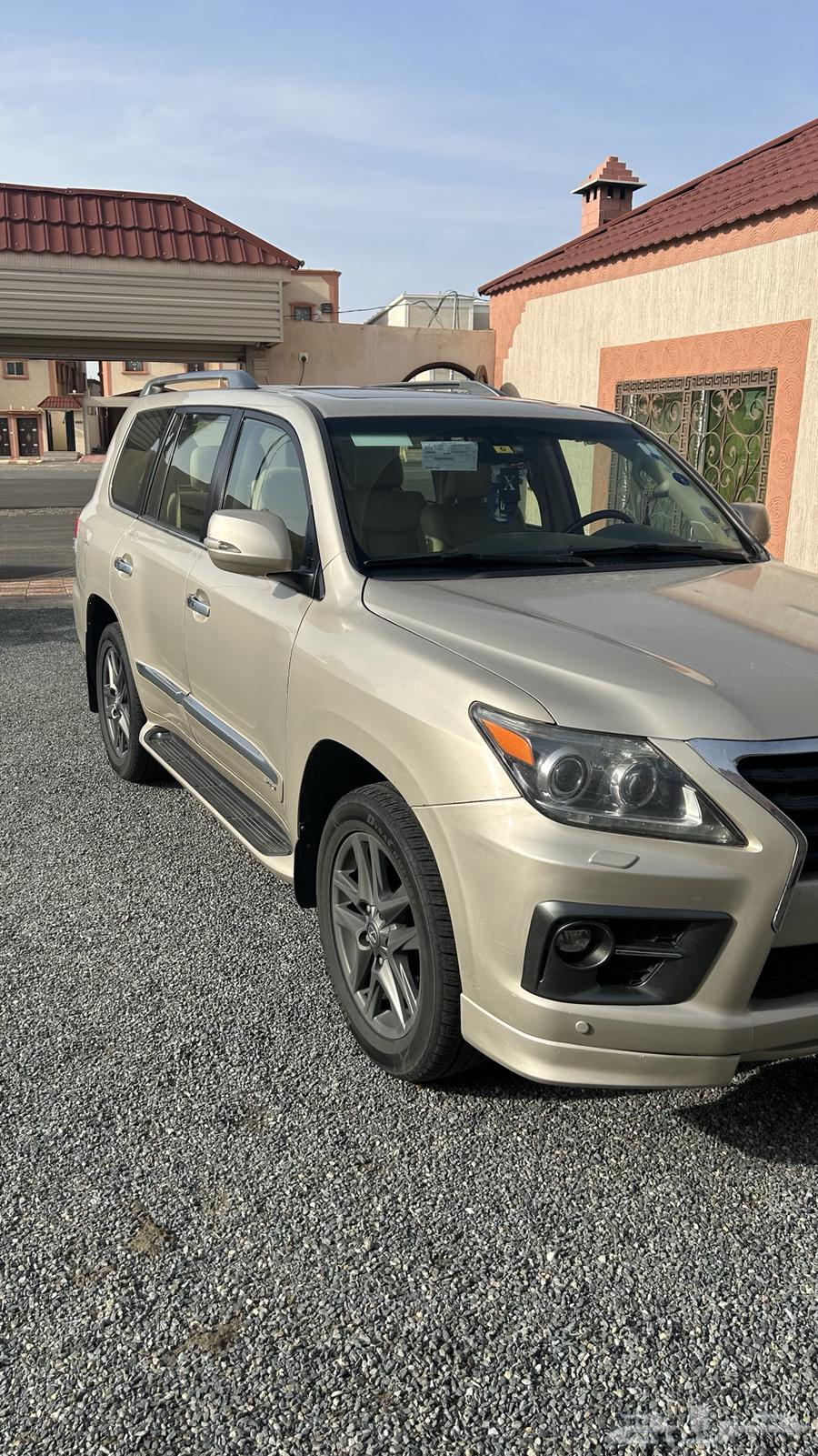 Lexus 2014 DDY Premium with discounted engine and cut engine, mileage 39264454291702786111