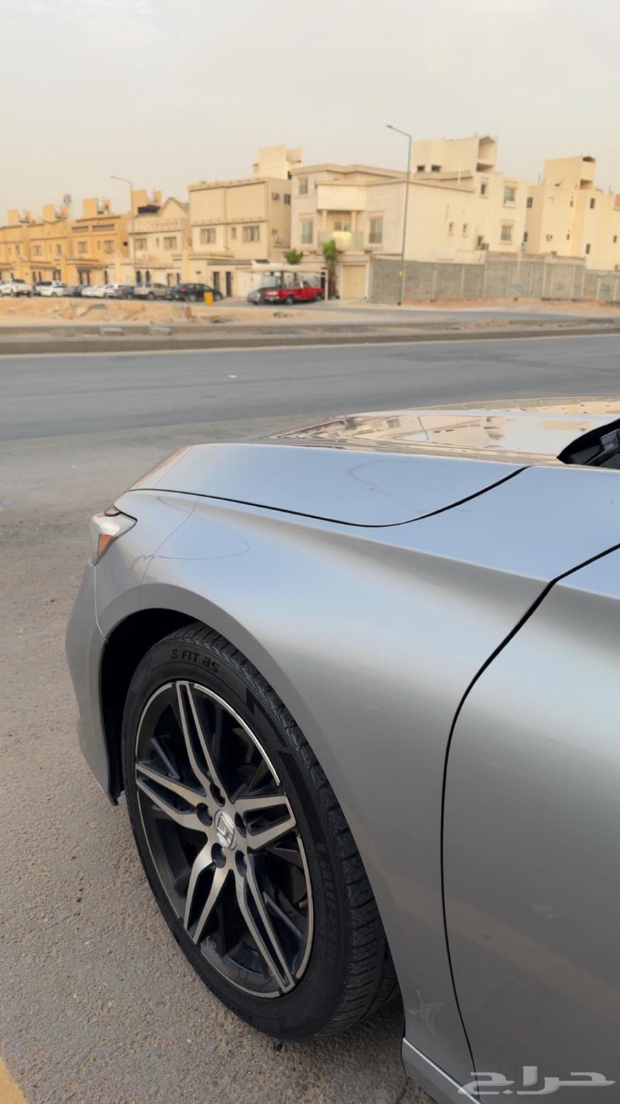 اكورد 2021 مخزن ماشي 51 الف فقط بدي وكاله64463074387073112