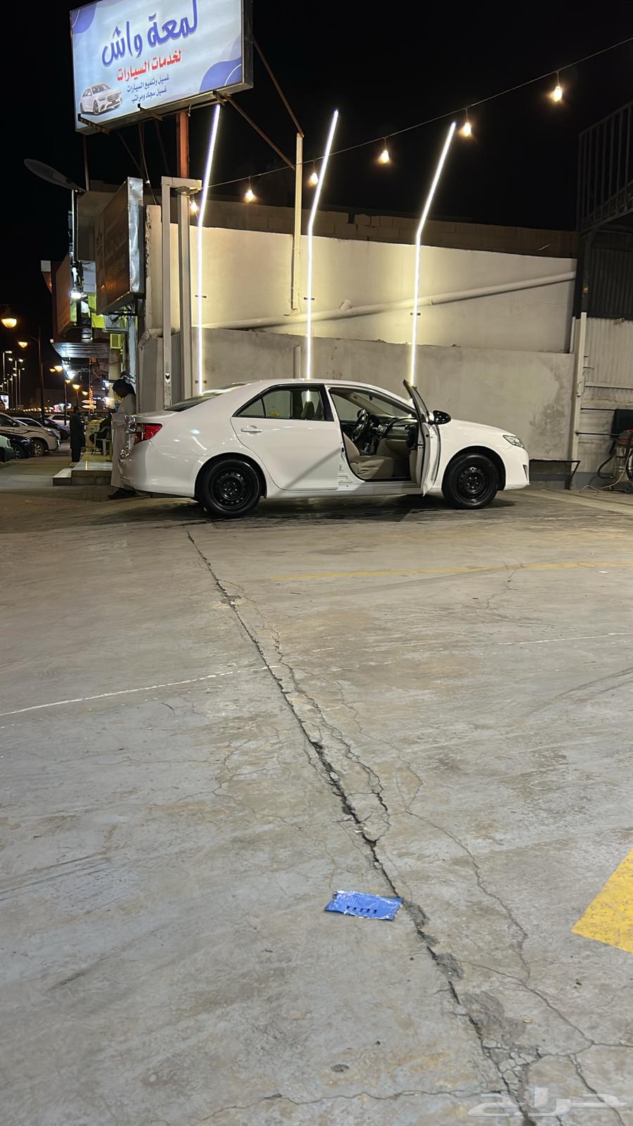 للبيع كامري مديل 201564462828048897110