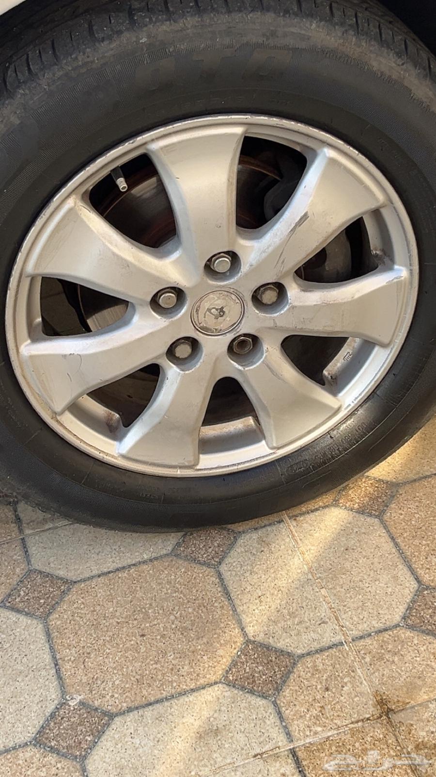 خمسه جنوط كامري200864453916681985110