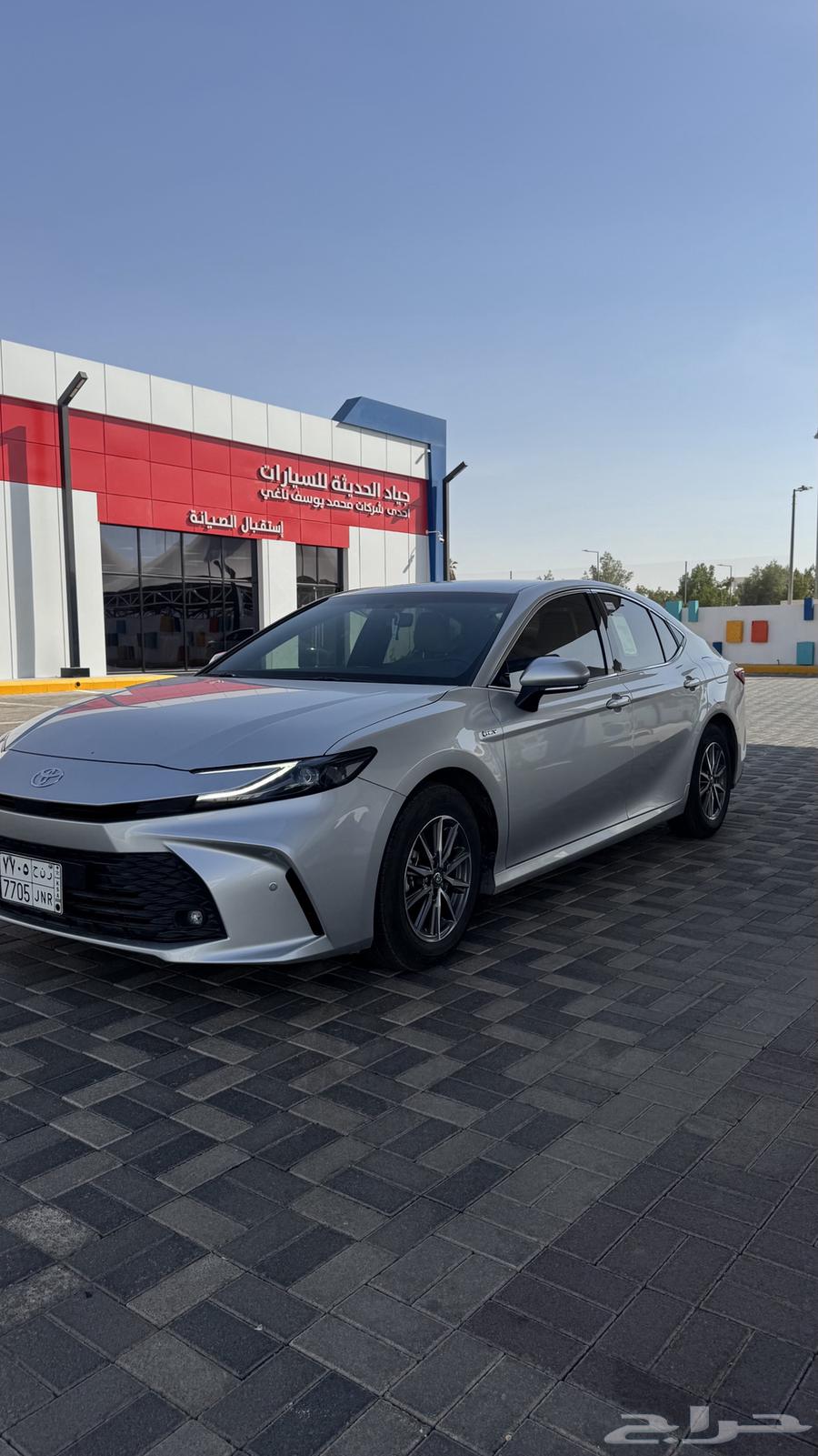 كامري 2025 E هايبرد ماشيه 14 الف وكالة64459619614211111