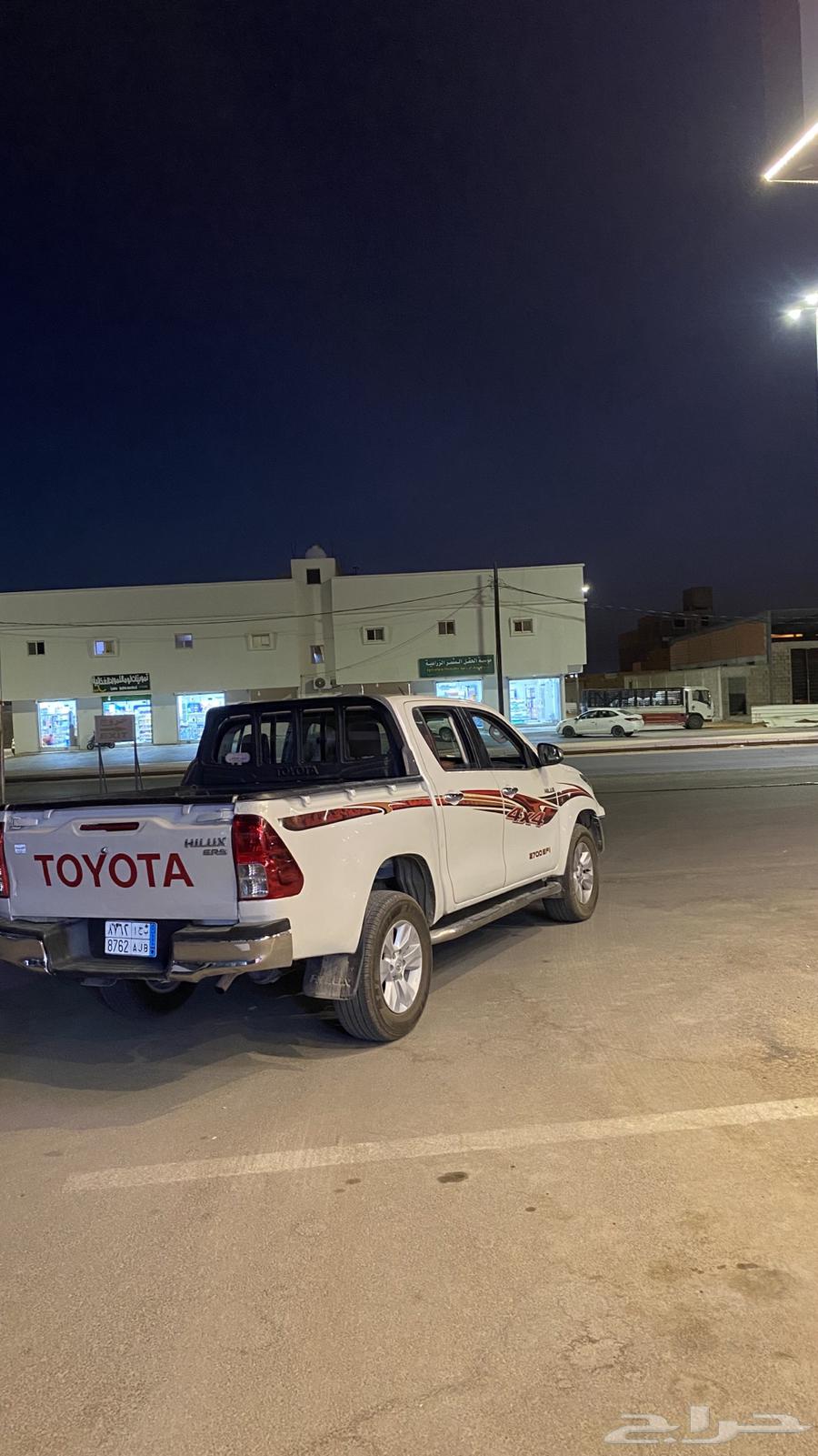 HiLux64465282599811112