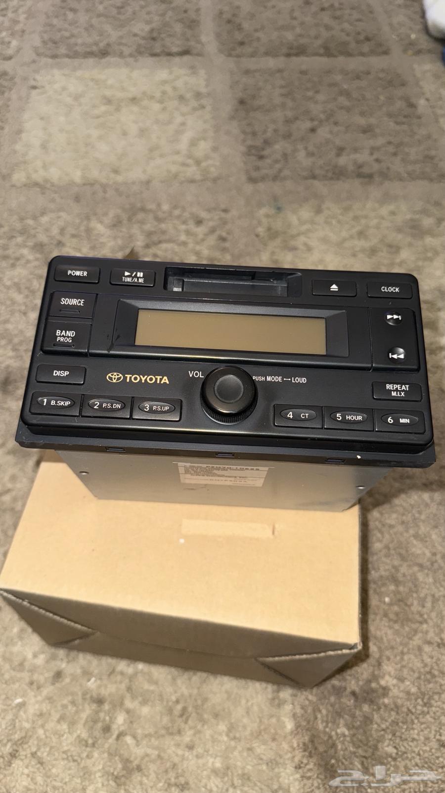 Toyota Hilux Cassette Recorder64458408174722110