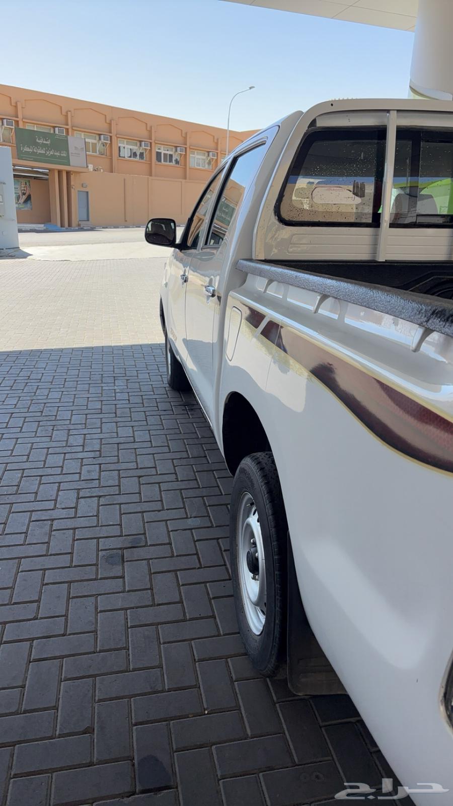 هايلوكس64457172013058113