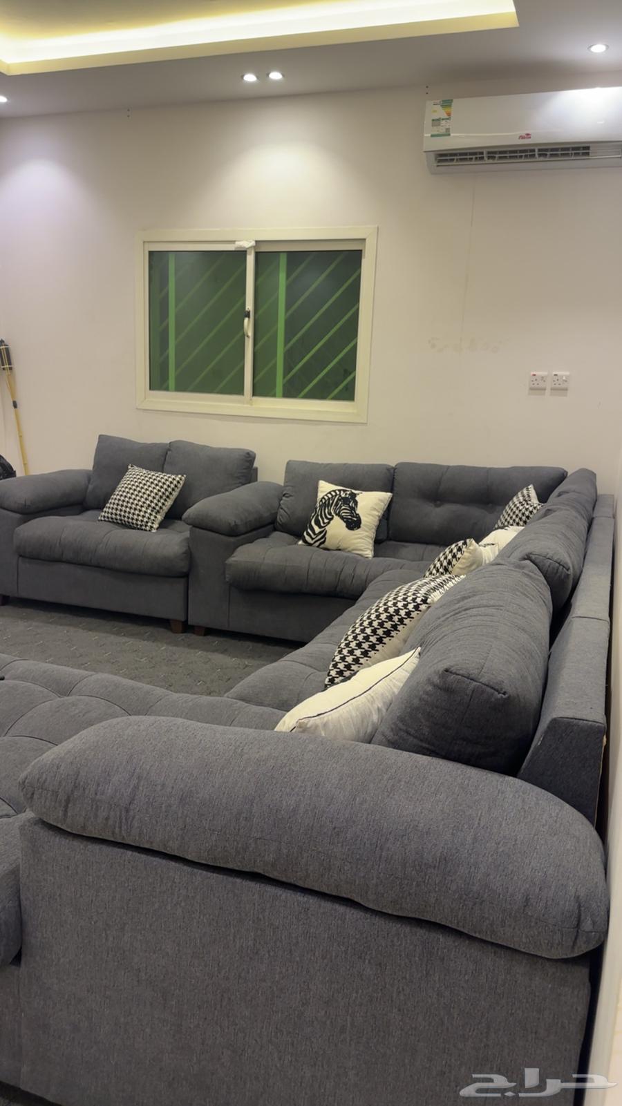 اثاث كنب صالة وغرفت نوم دولاب وسريرين نفر ونص64317706380035110