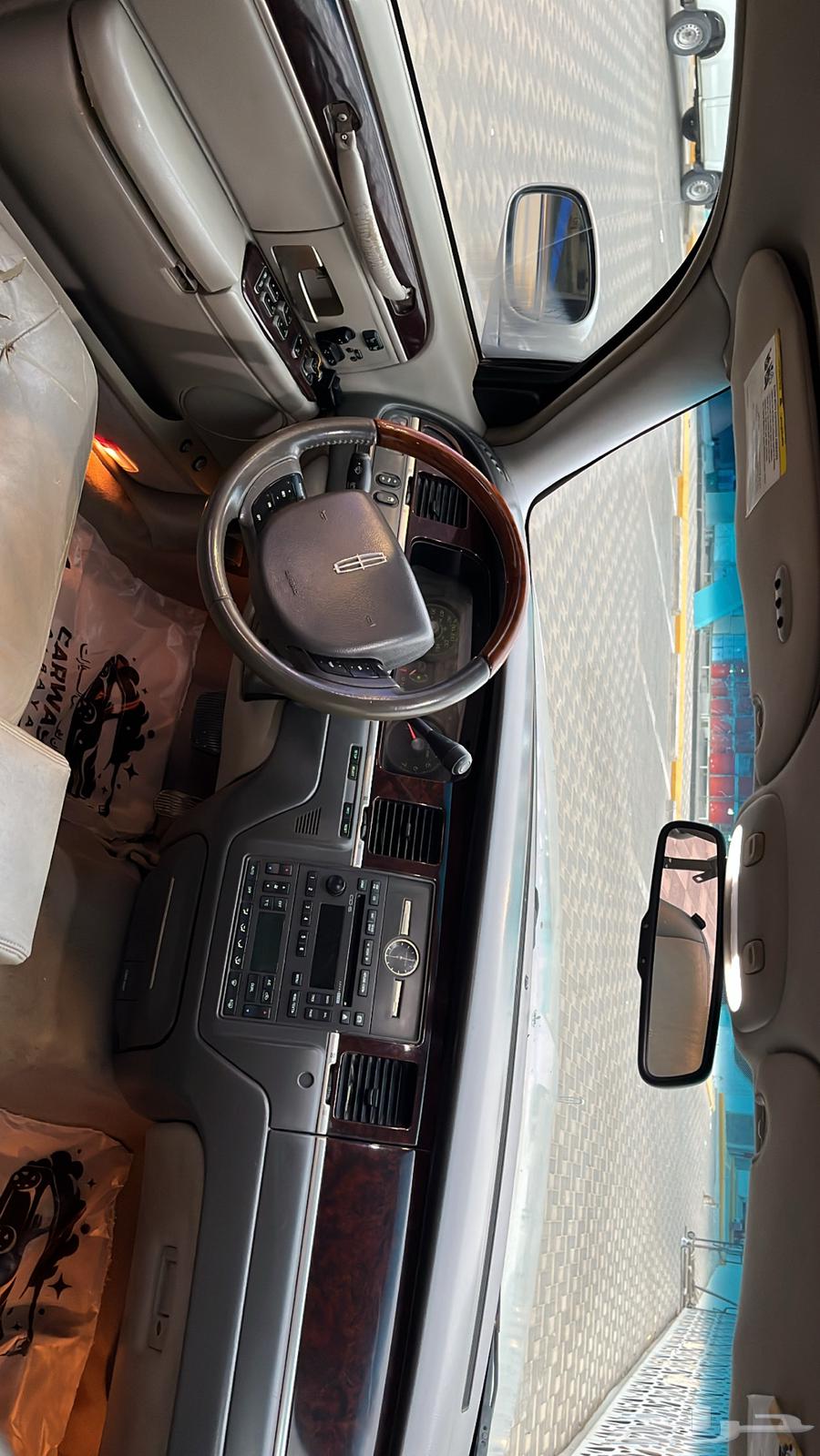 فورد ( تاون كار ) مخزنن64461282176003113