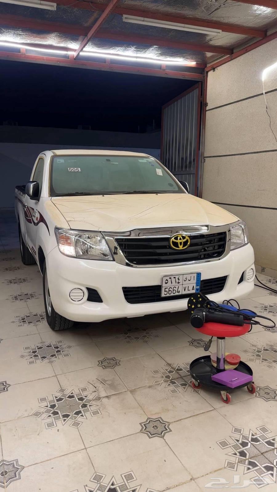 هايلوكس 2013 بدل ب ربع64453270410626111