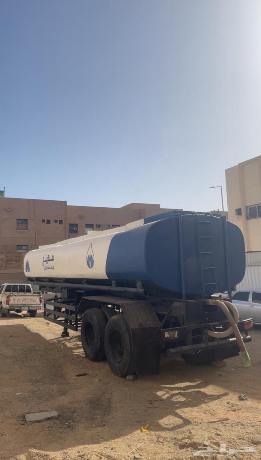 صندوق وايت للبيع حد3064464901562369113