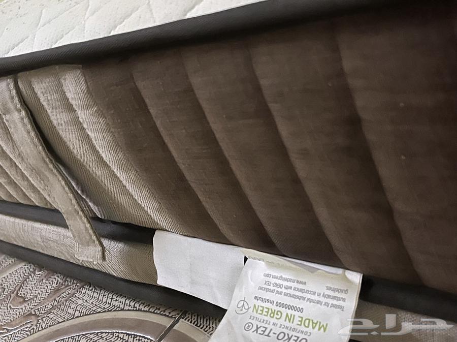 مرتبت سرير لنفرين نظييف وماركه طبيه64313387336578112