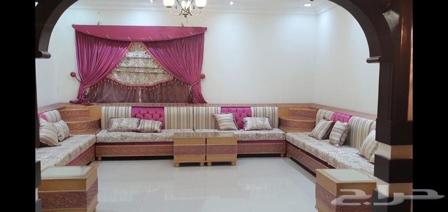 مجلس مستخدم شبه جديد نظيف64318331781123110