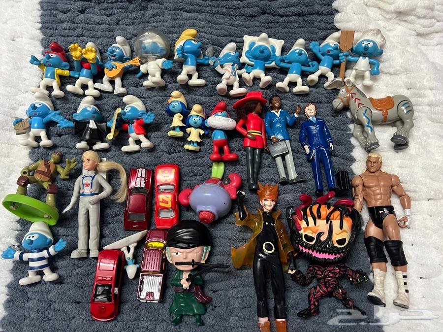 للبيع مجموعة ألعاب شخصيات كرتونية ومجسمات متنوعة64320835769217110