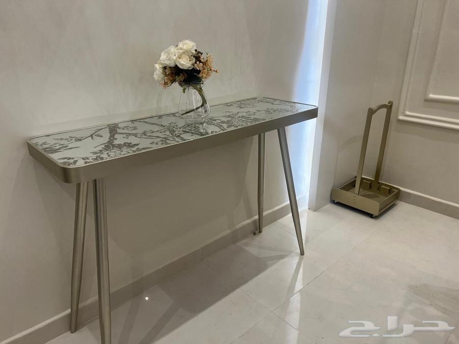 كنب عالي مع فرشه وطاولات خدمه64320729584003114