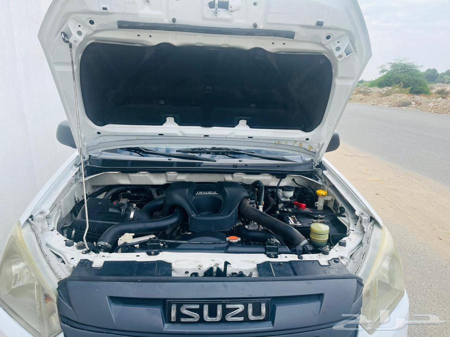 Isuzu dmax for sale 2019 standard 360 km 49k price64453038408065114