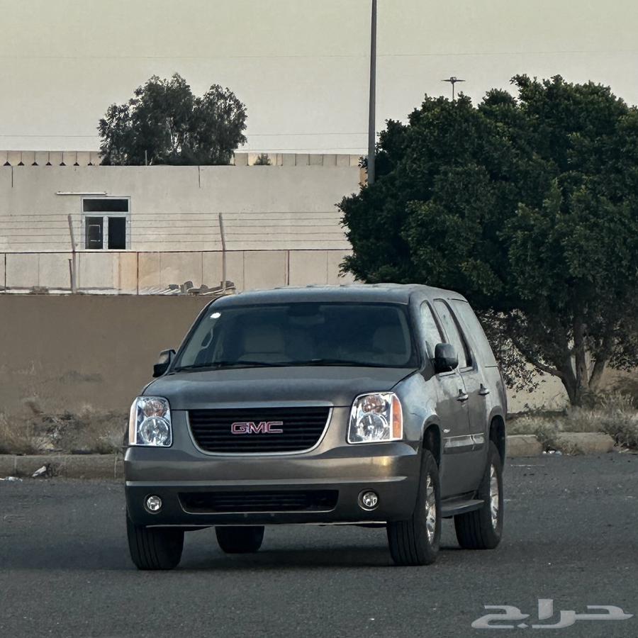 يوكن2007 بدون دبل قصير ممشى 390 الف سعودي64452902480899110