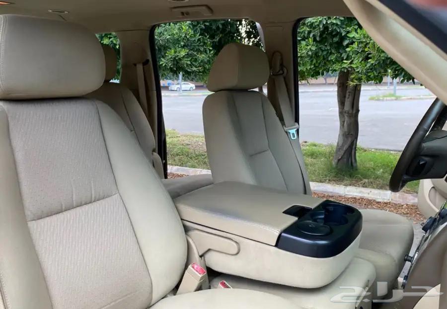 يوكن2007 بدون دبل قصير ممشى 390 الف سعودي64452902480899114