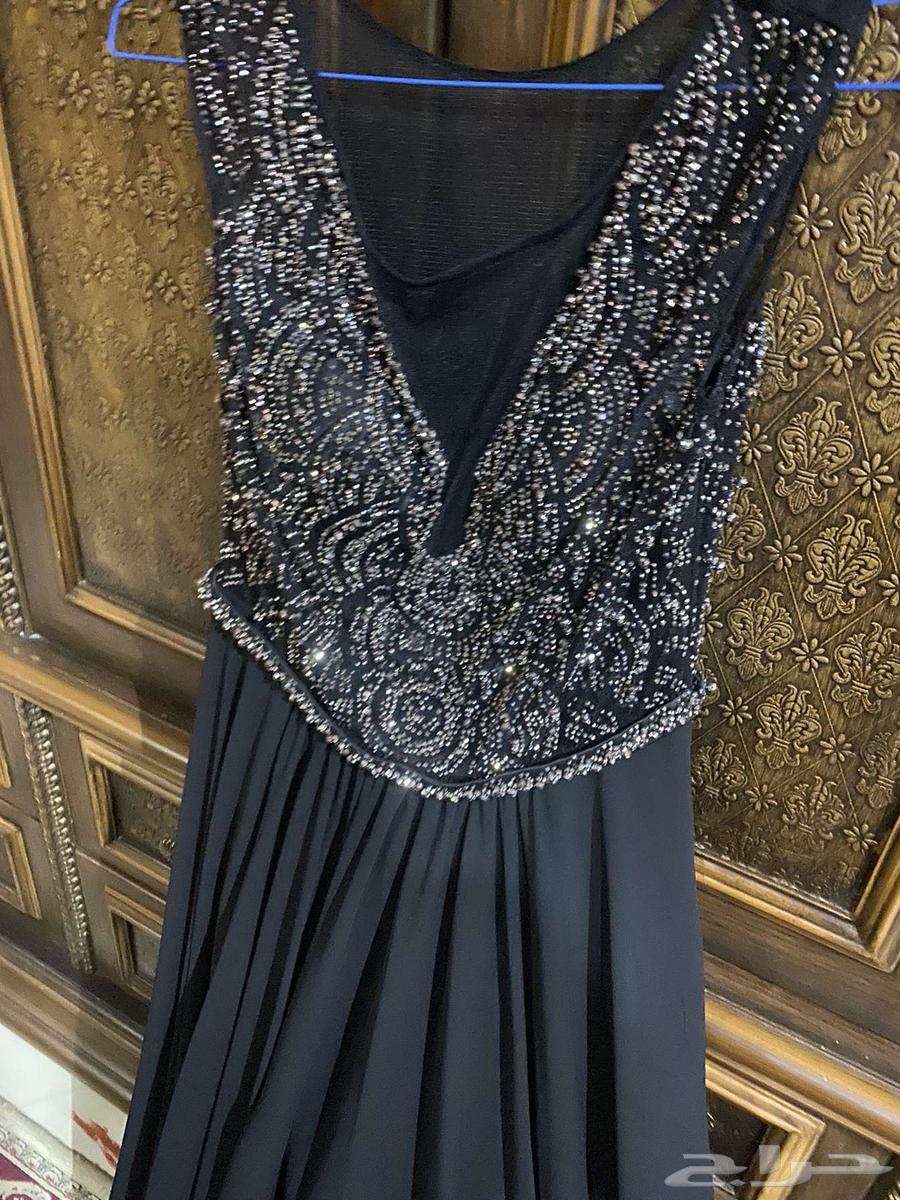 فستان جديد لبسه وحده بس64322929071745110