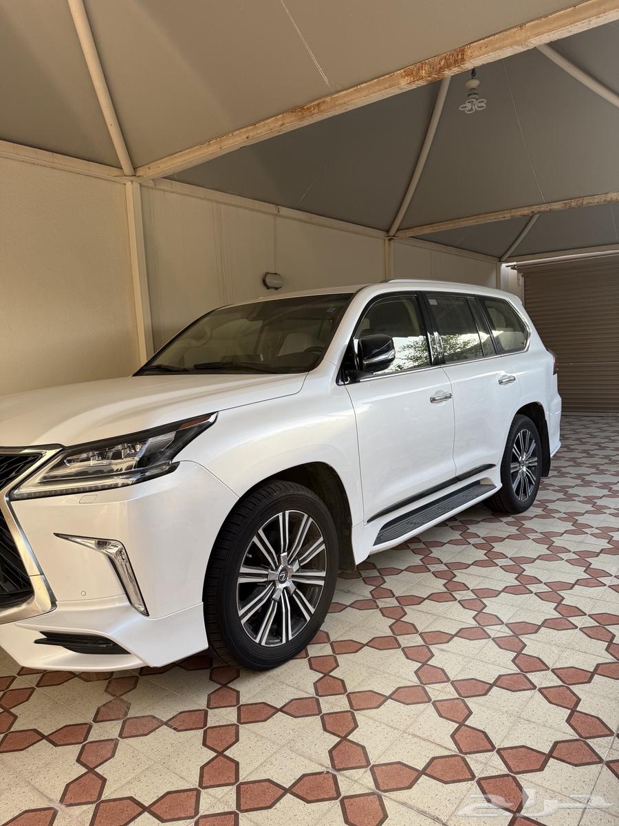 Lexus DD LX 570 201964461450009474113