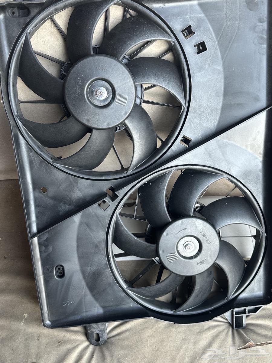 Dual fan assembly for Charger, Chrysler, and Challenger 6 and 864463723626755110