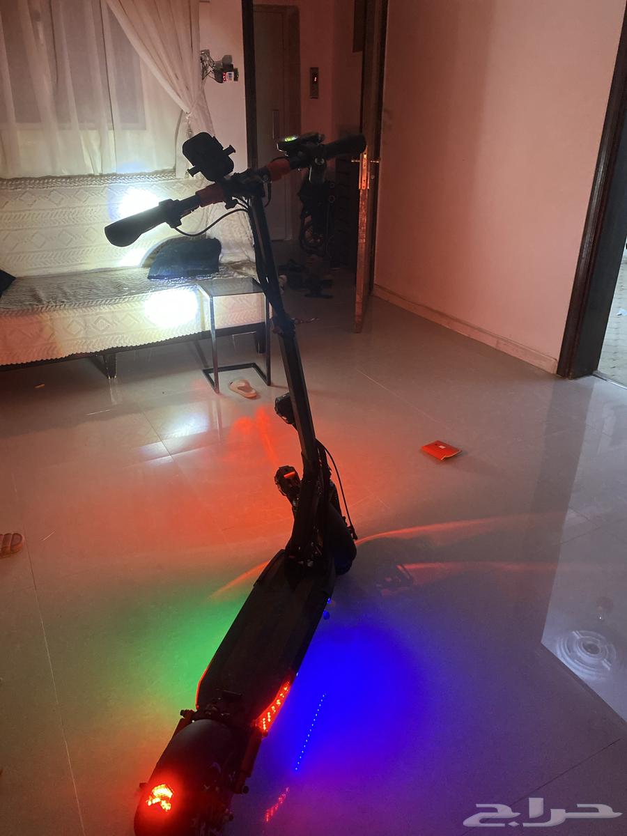Monster scooter, good condition, used for three months, mobile phone mount installed64314026576897111