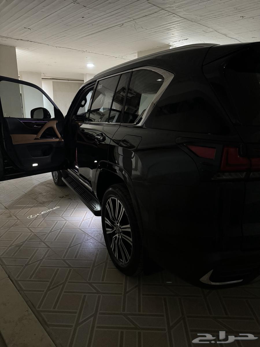 جيب لكزس فل كامل بريمي BB 202464453503262978113